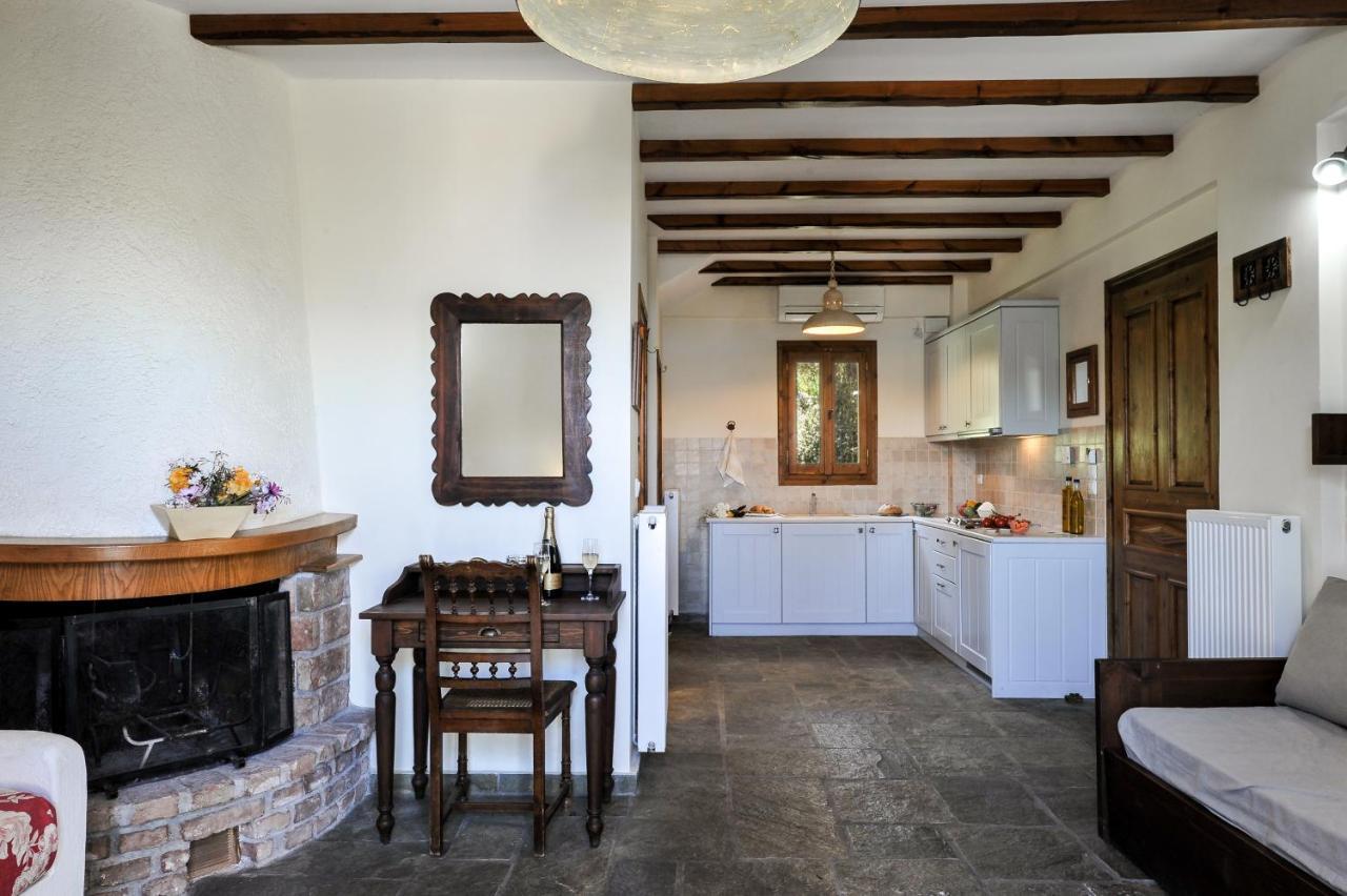 Gera'S Olive Grove - Elaionas Lesvou Hotel Marmaro  Екстериор снимка